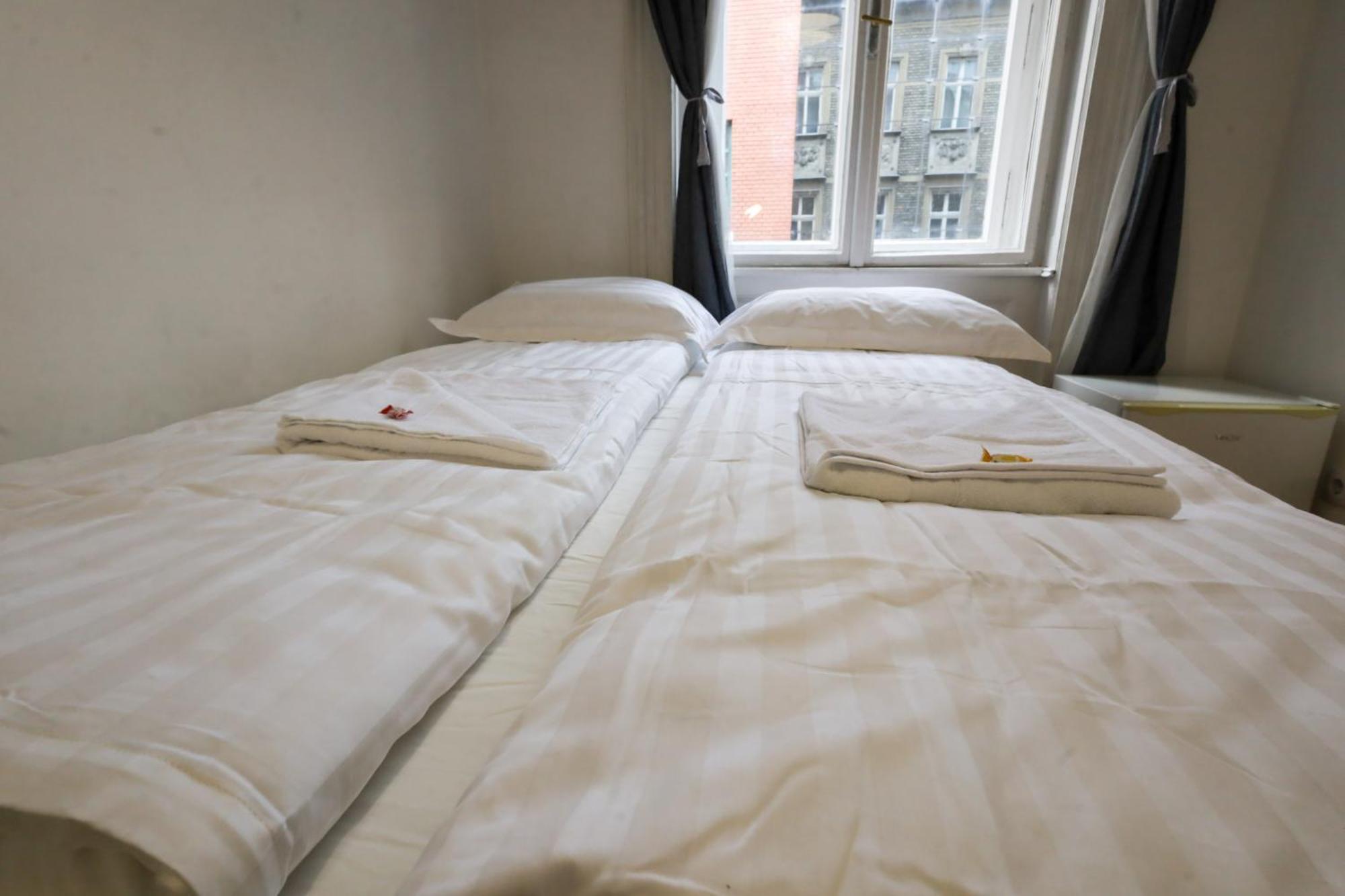 Pest-port 4 For 16 Person Appartement
