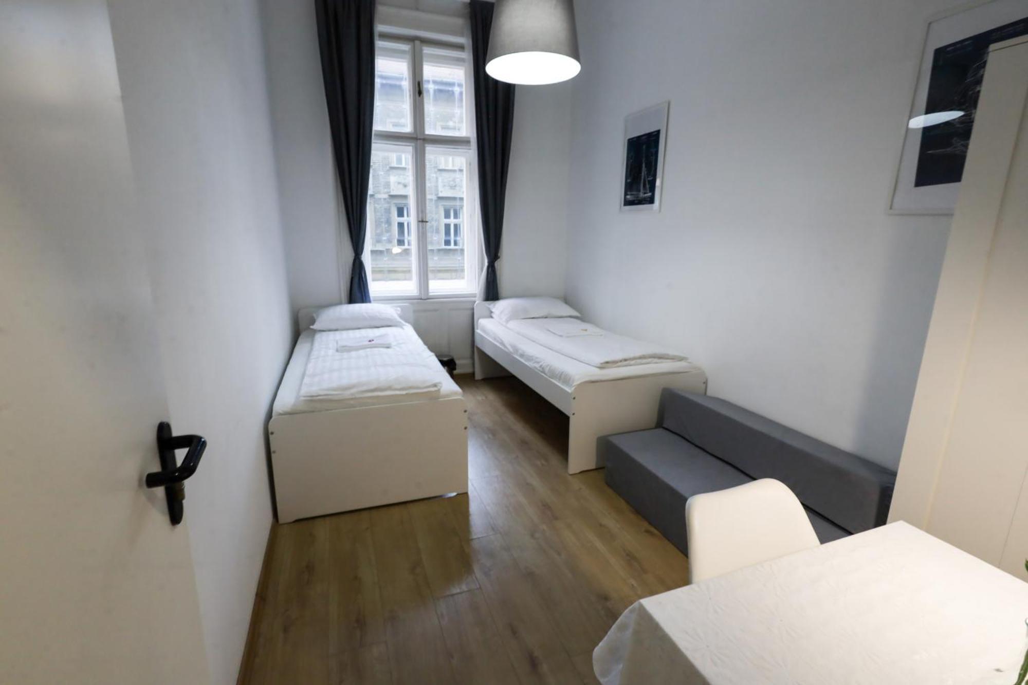Appartement Pest-port 4 For 16 Person