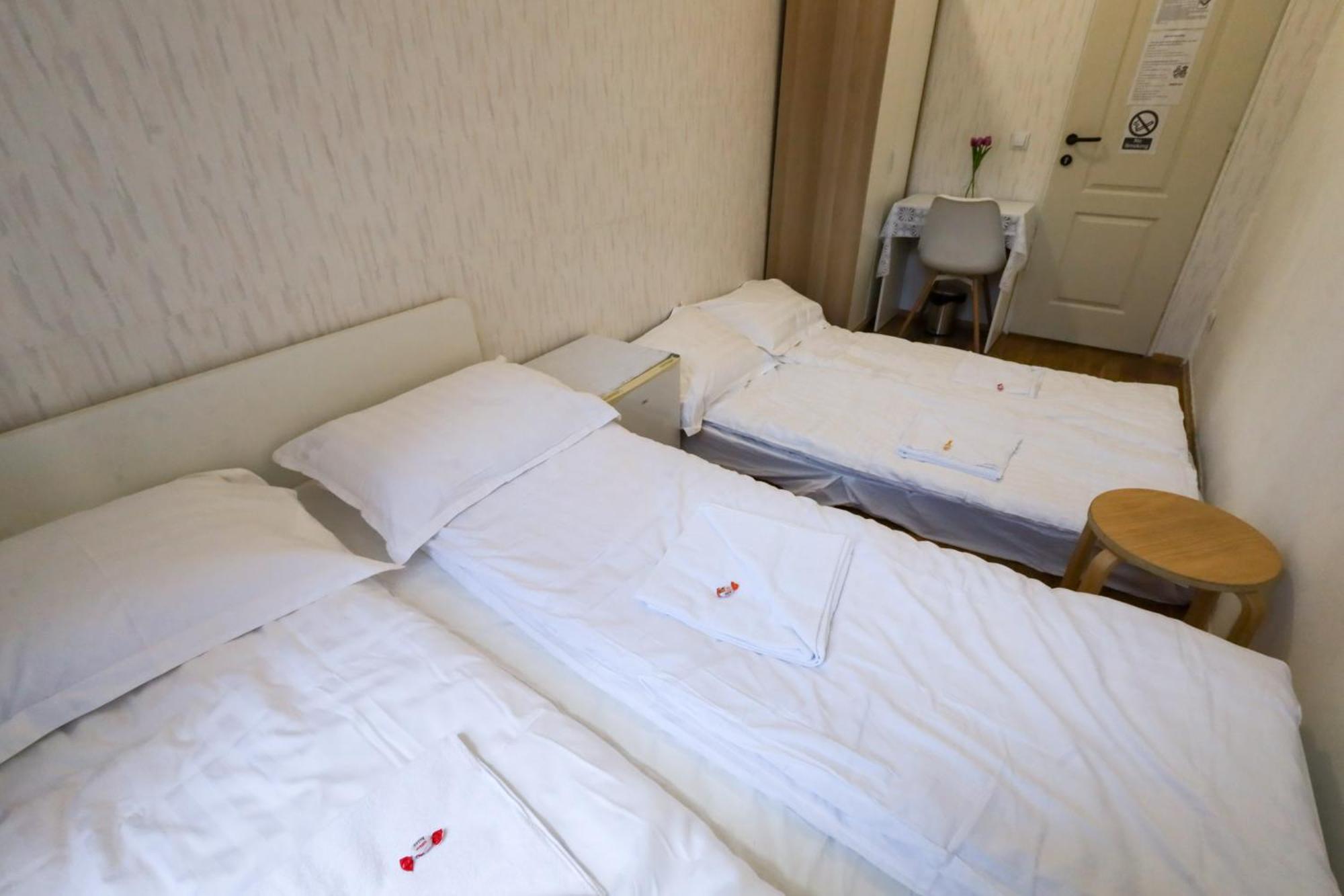 Pest-port 4 For 16 Person * Budapešť